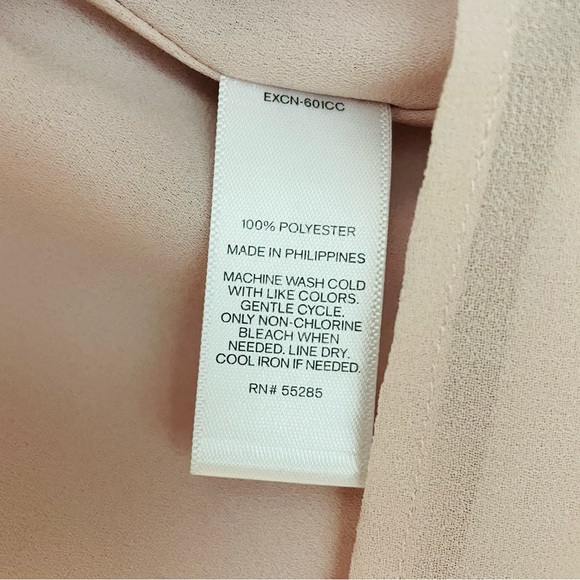 EXPRESS Romantic Long-sleeved Blouse - Picture 11 of 12